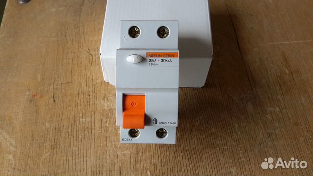 Дифференциальный автомат Schneider 2П 25А 30мА