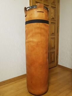 Боксерский неповторимый мешок кожа натур. 50 кг