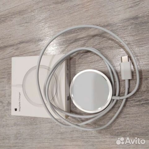 Беспроводная зарядка для iPhone MagSafe