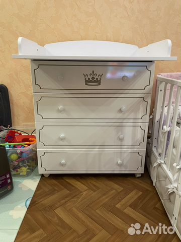 Комод и кроватка