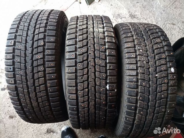 Dunlop SP Winter Ice 01 205 R16
