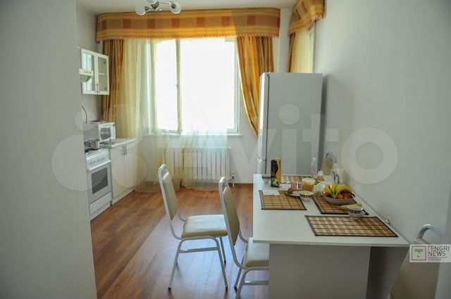 4-к. квартира, 70 м², 3/6 эт.