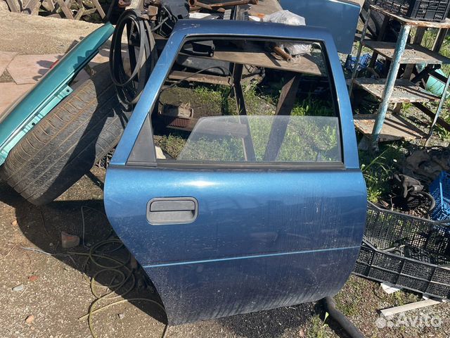 Задняя дверь vectra а