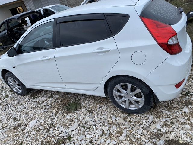 Разбор Hyundai Solaris Хэтчбек Дорестайлинг