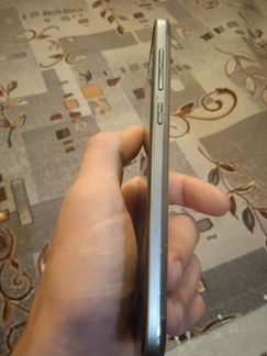 Телефон ZTE