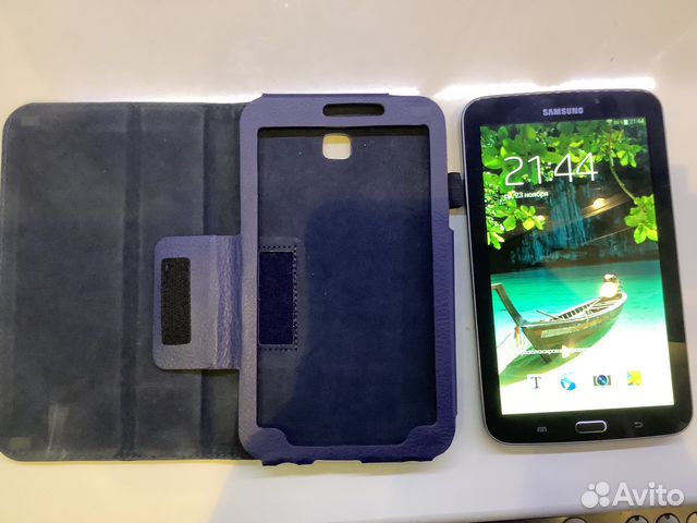 Планшет Samsung galaxy tab 3 модель SM-T210