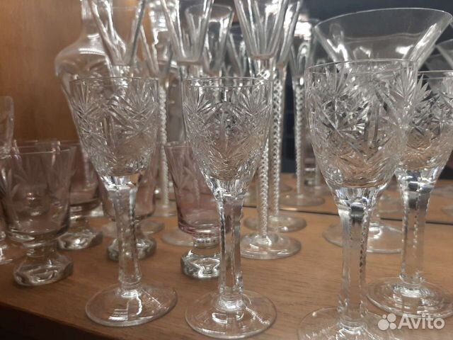 Хрустальные рюмки