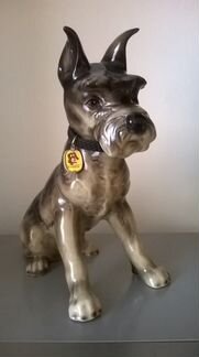 Щенок ризеншнауцер Goebel