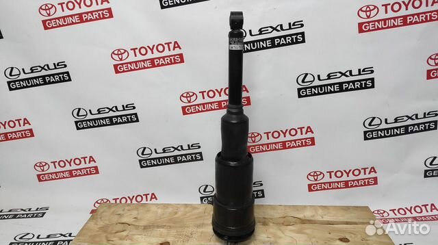 Задний Лексус лс 460 лс 600 Амортизатор