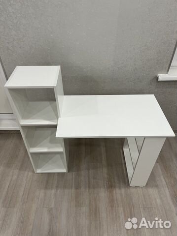 Письменный стол