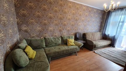 3-к. квартира, 90 м², 10/10 эт.