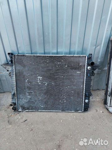 Радиатор охлаждения. Land Rover Discovery 3