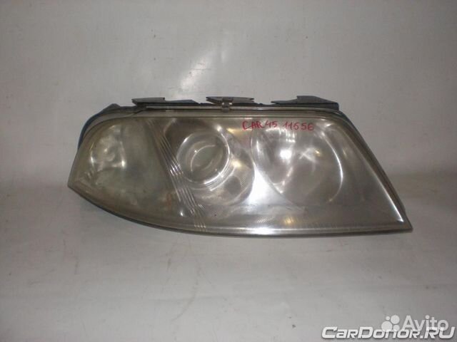Фара головного света правая б/у для Volkswagen Pas