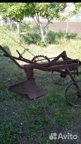 Конный плуг