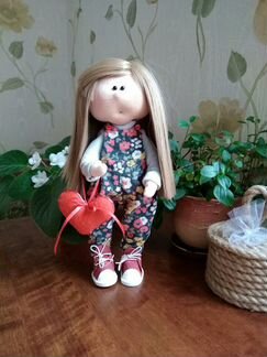 Интерьерная кукла Оливия