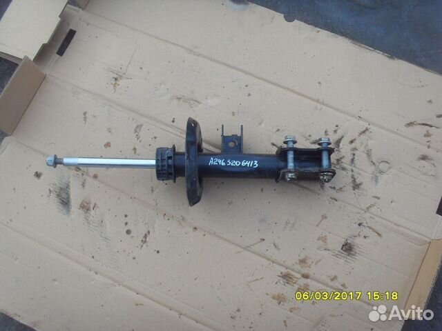 Амортизатор правый Mercedes W246 A2463206413