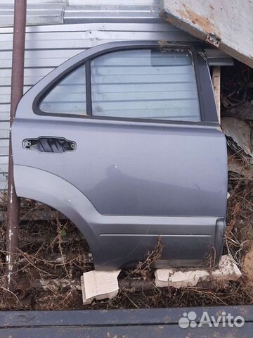Дверь задняя правая kia sorento 1 bl