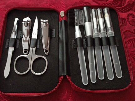 Маникюрный косметический набор