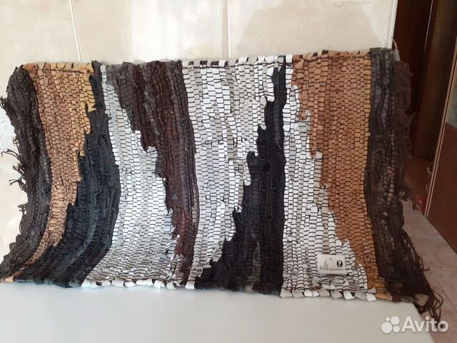 Коврик кожаный