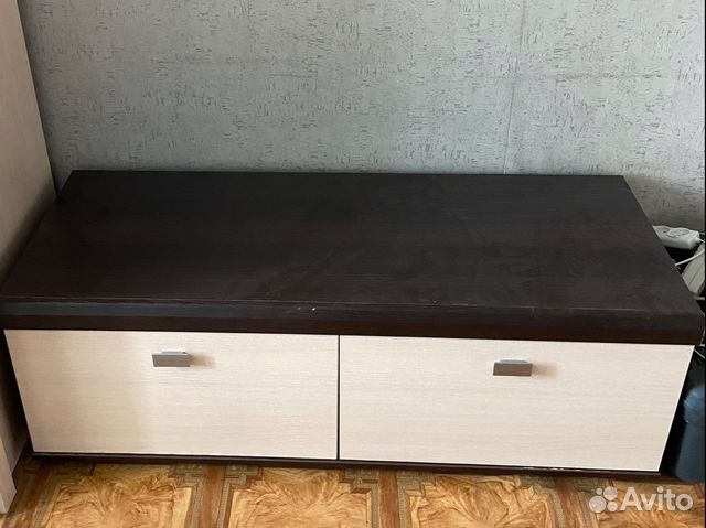 Тумба под телевизор