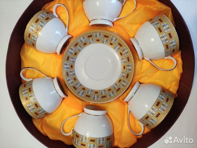 Японский фарфор - чашки с блюдцами