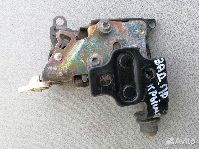 Замок двери багажника для Chevrolet Blazer S15