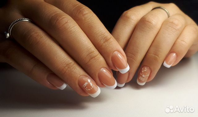 Маникюр и педикюр