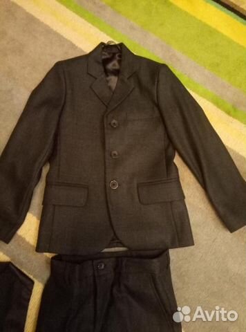 Школьный костюм (тройка) почти новый