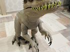 Динозавр индоминус рекс огромный
