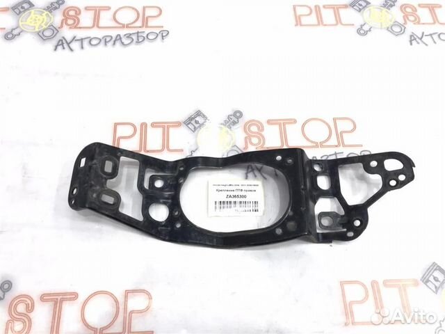 Крепление птф правое Honda Insight (ZE2) 2009 - 2