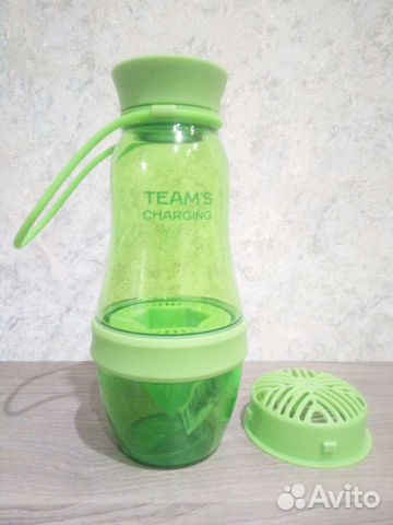 Бутылка-соковыжималка