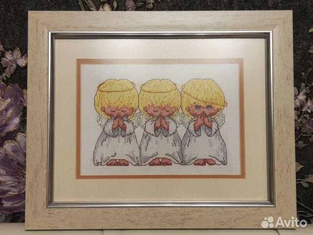 Вышивка крестом ручной работы 