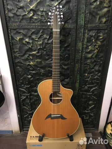 Электроакустическая 12-струнная гитара Breedlove