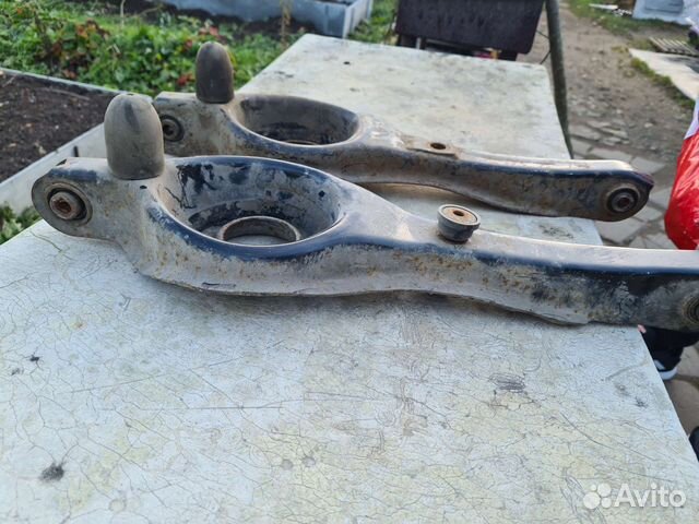 Рычаг задней подвески под пружиной на mazda3, 2шт