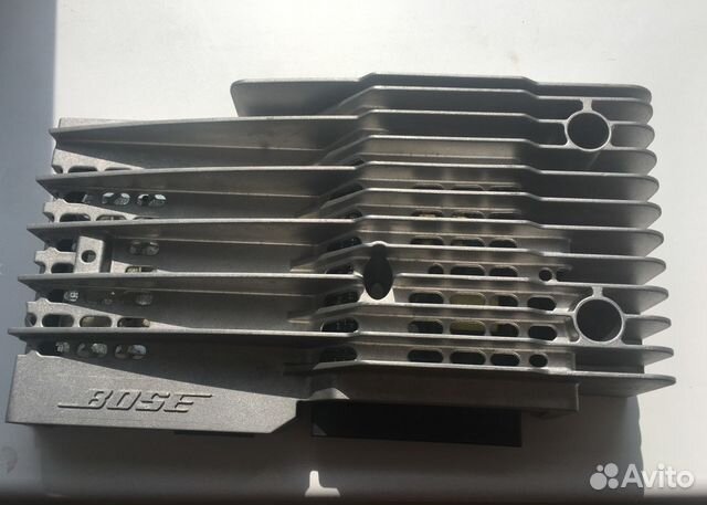 Усилитель TT 8J bose 8J0035223C