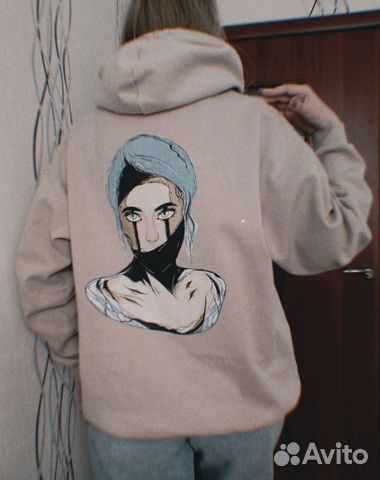 Кастомизация одежды и кроссовок