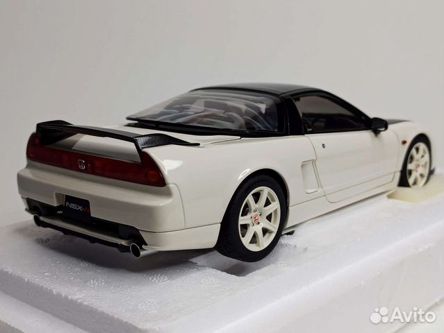 Honda NSX-R (NA2) - 2019 Autoart 1:18