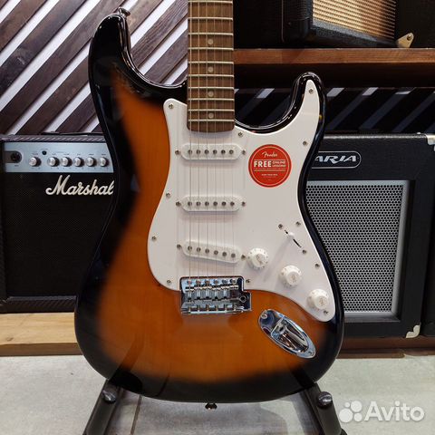 Электрогитара Fender Squier Bullet Stratocaster