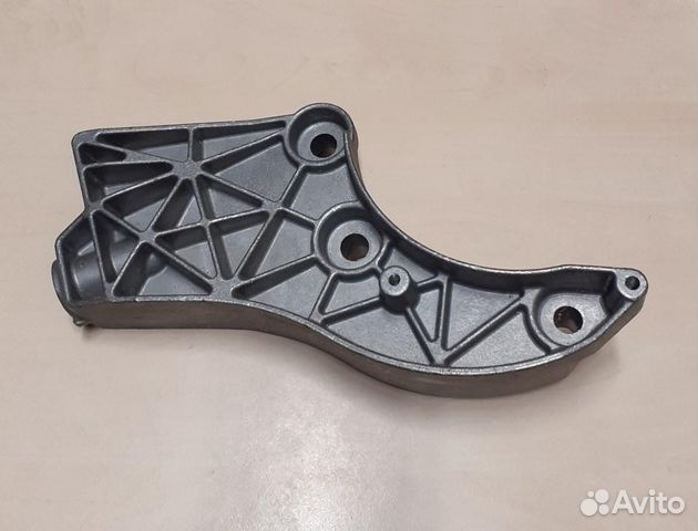 Кронштейн задней опоры АКПП Калина, Гранта, Датсун