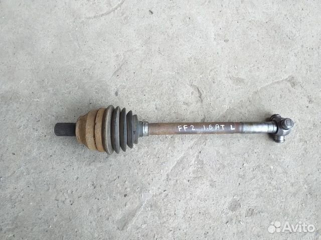 Привод левый Ford Focus 2 1.6 AT 2007 год