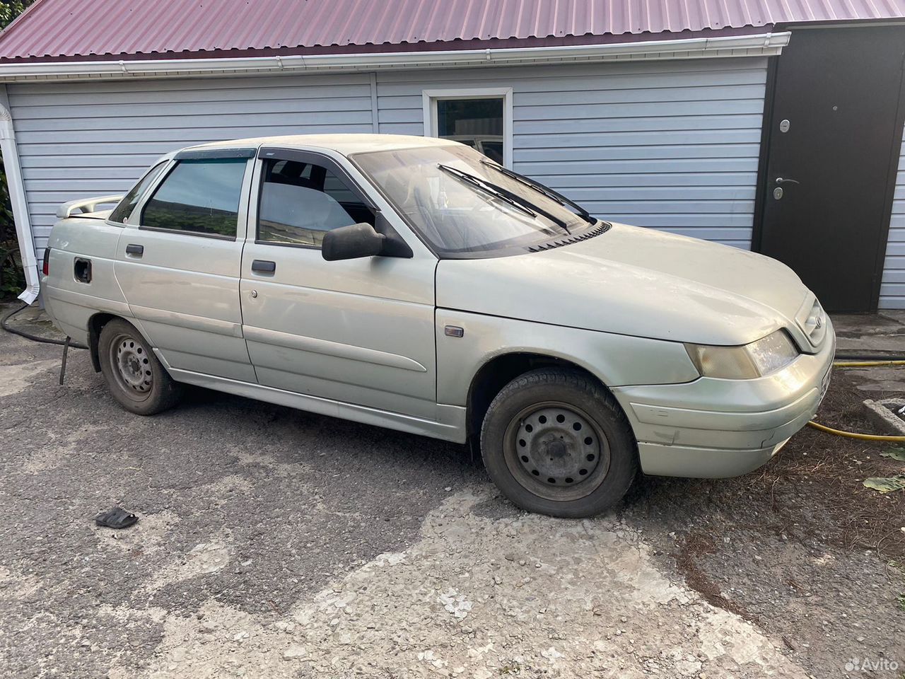памятник с машиной. взорвалась машина скорой помощи. новошахтинск машины. авторынок. автозвук новошахтинск.