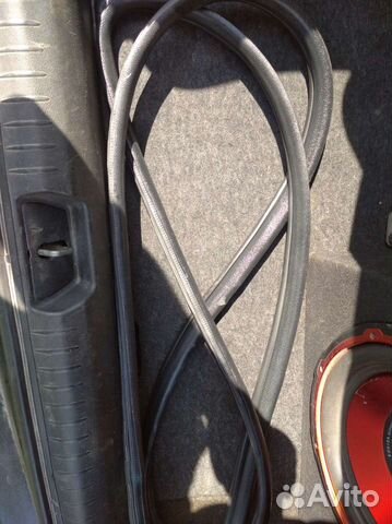 Уплотнитель проёма двери Honda civic4d