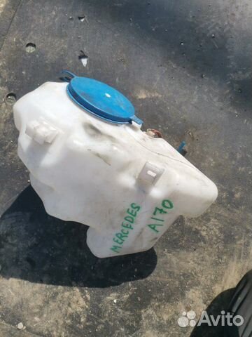 Бачок омывателя Mercedes A170