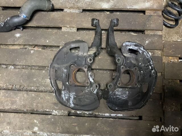 Кулак поворотный Range Rover Sport 09-13 5.0