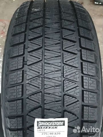 Bridgestone Blizzak DM-V3 275/40 R20 106T