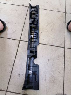 Накладка порога правая Kia Rio 4