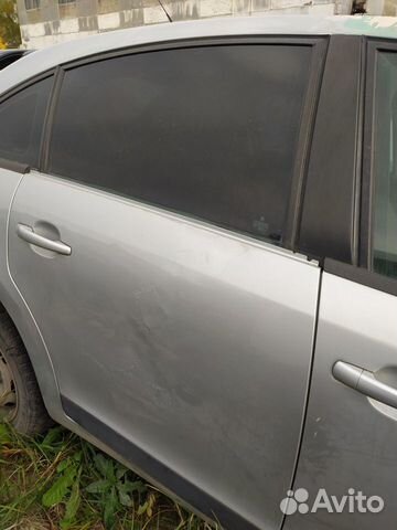 Правая задняя дверь ситроен с4 серая