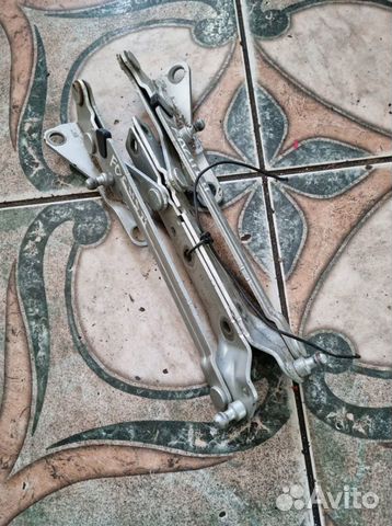 Петля крышки багажника Ford Focus II