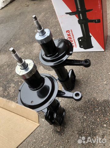 Стойки передние 2114-2115