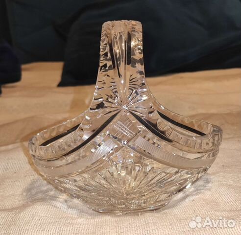 Конфетница хрусталь резной с ручкой